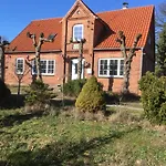 Landhaus Laave Ferienwohnung Lägenhet Laave