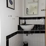 Landhaus Laave Ferienwohnung *